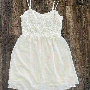 Princess Vera Wang White Lace Mini Dress